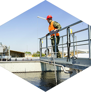 以人為本誠(chéng)信務(wù)實(shí)